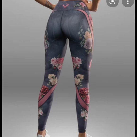 Violate the DressCode Floral Print Leggings - Picture 2 of 8